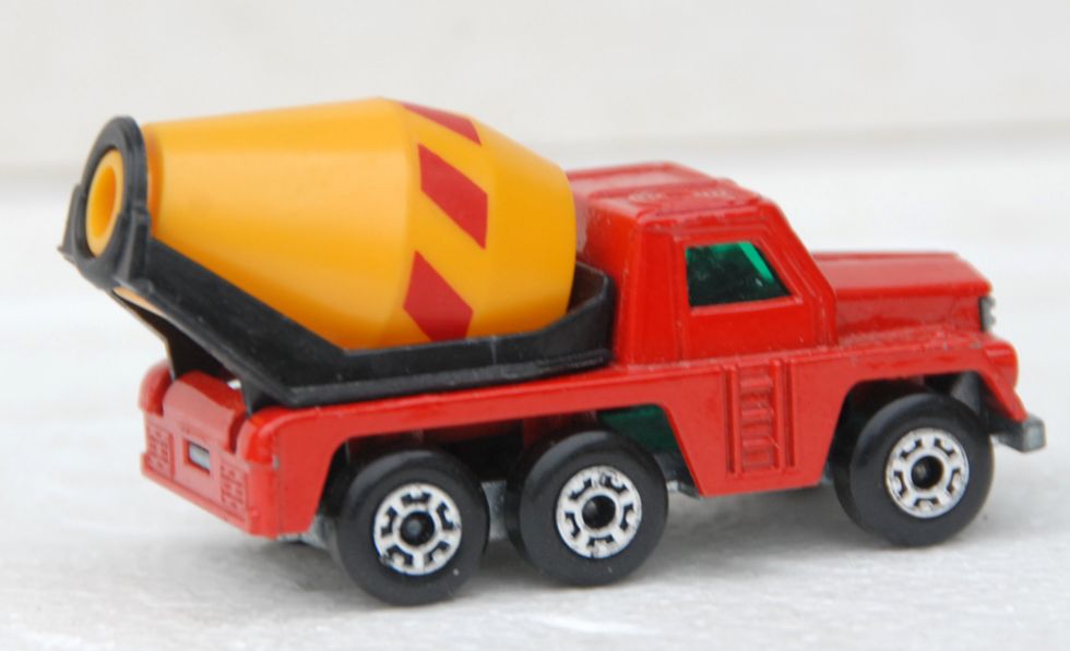 Matchbox   - Cement Truck thumbnail 2