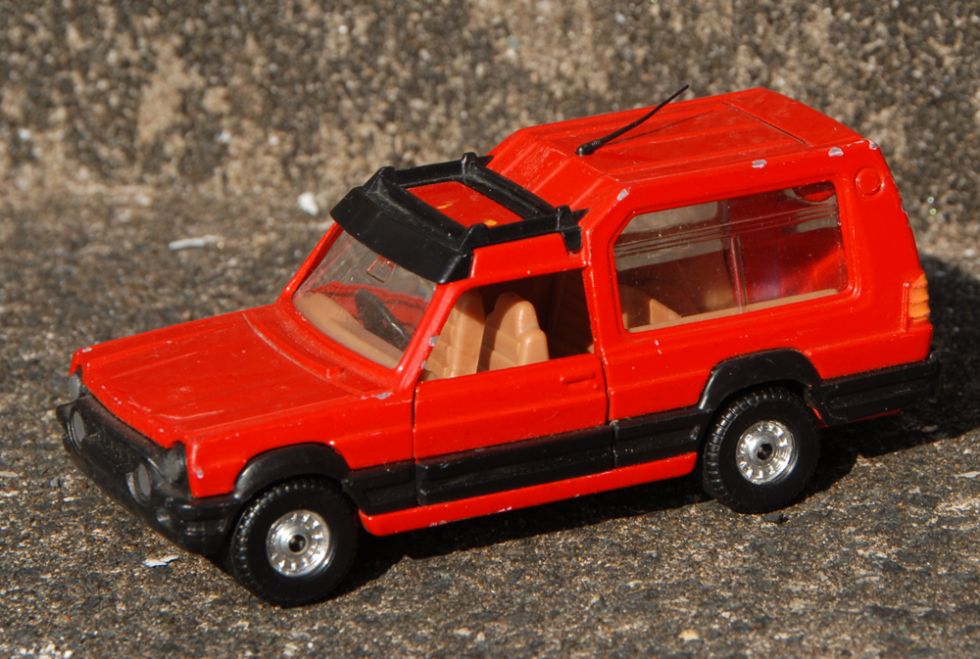 Corgi   - Matra Rancho - Scale 1:36 thumbnail 1