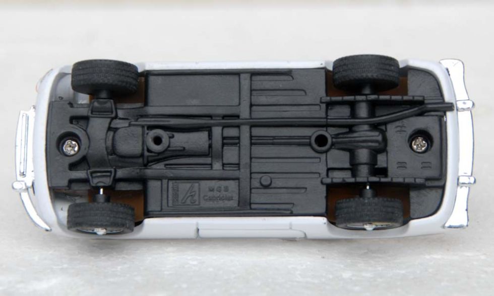 Hongwell   - MGB Cabriolet - Scale 1:43 thumbnail 3