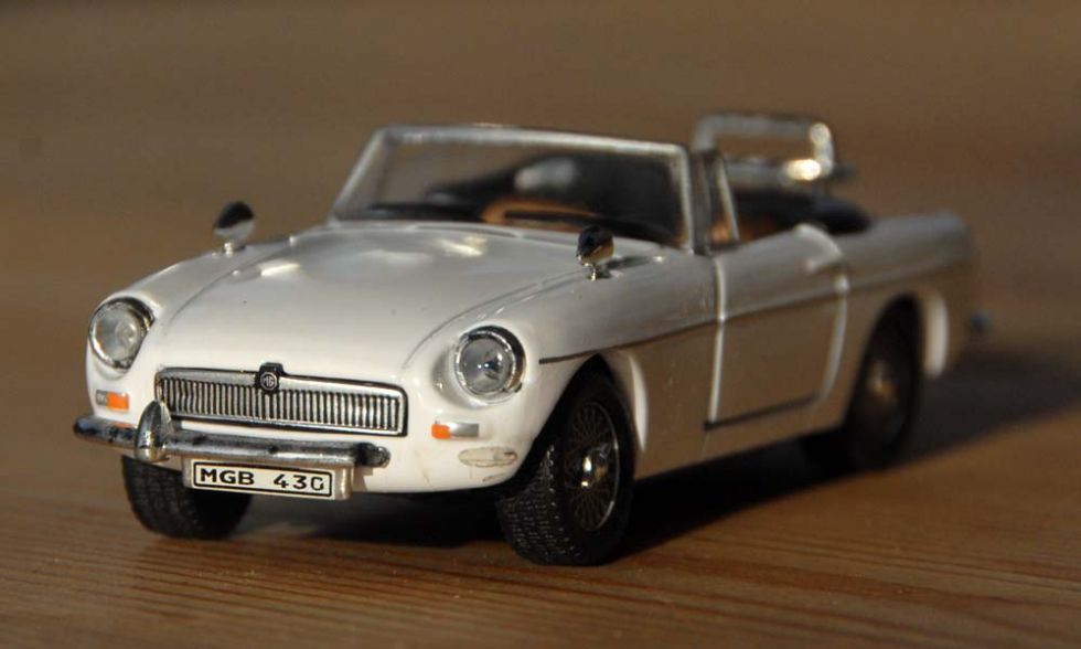 Hongwell   - MGB Cabriolet - Scale 1:43 thumbnail 4
