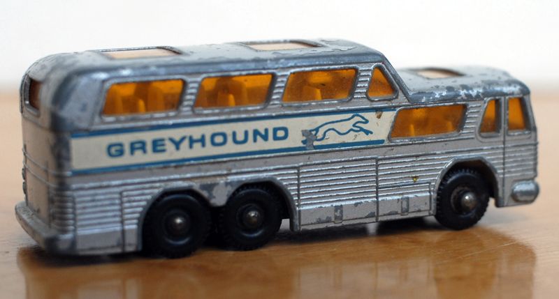   Regular Wheels - Greyhound Coach image 2