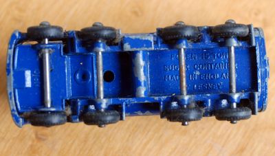 Model image b