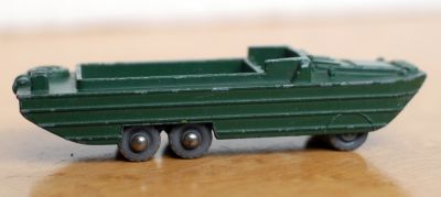 Model image r