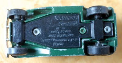 Model image b