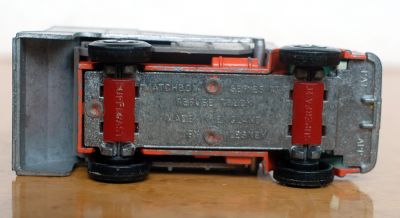 Model image b