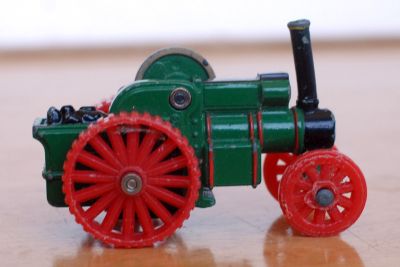 Model image r
