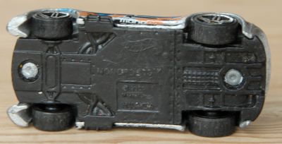Model image b