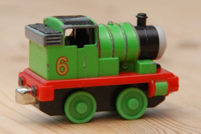 Model image r