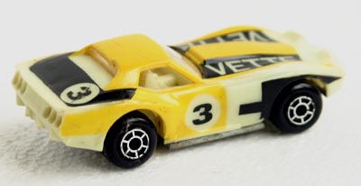 Matchbox Glo Racer Streak Ray